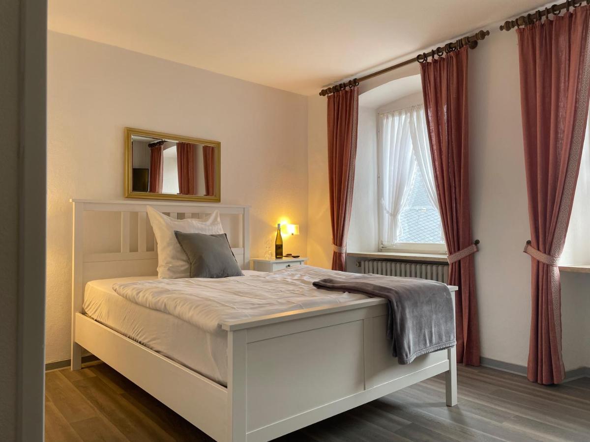 Ratskeller Hotel & Restaurant Kröv Екстериор снимка