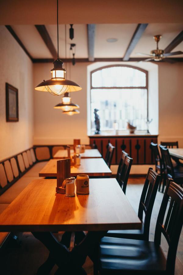 Ratskeller Hotel & Restaurant Kröv Екстериор снимка