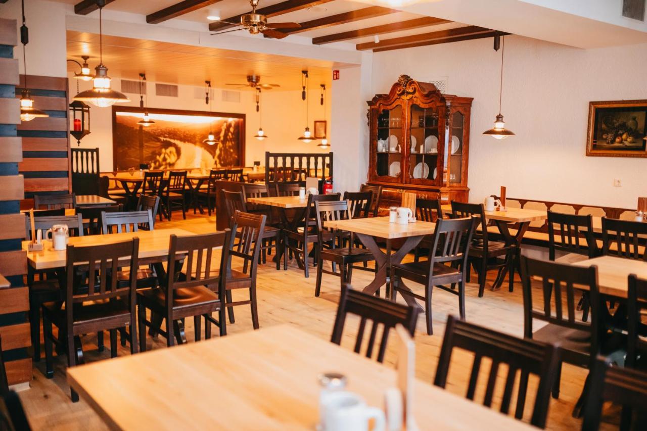 Ratskeller Hotel & Restaurant Kröv Екстериор снимка