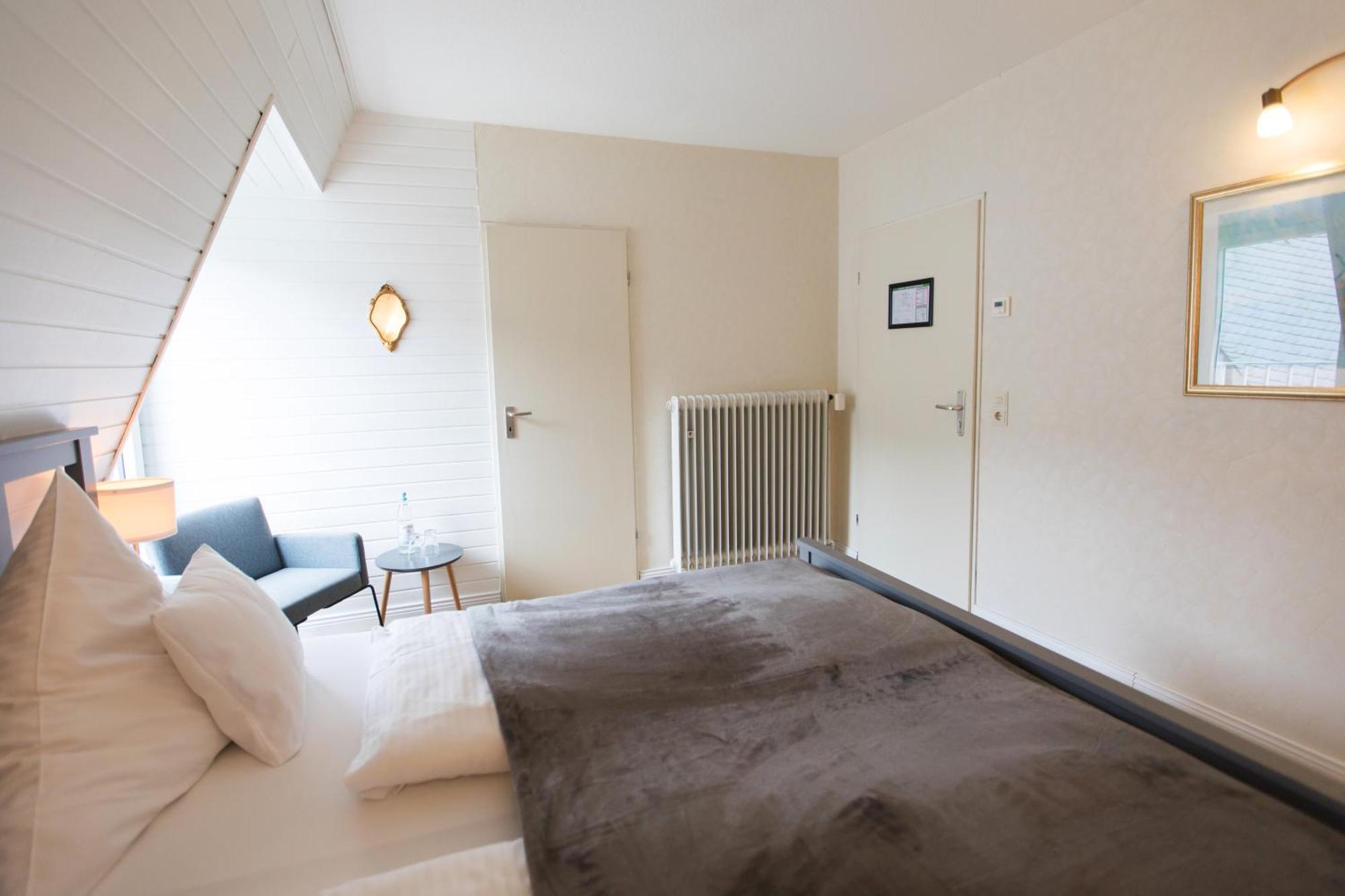 Ratskeller Hotel & Restaurant Kröv Екстериор снимка
