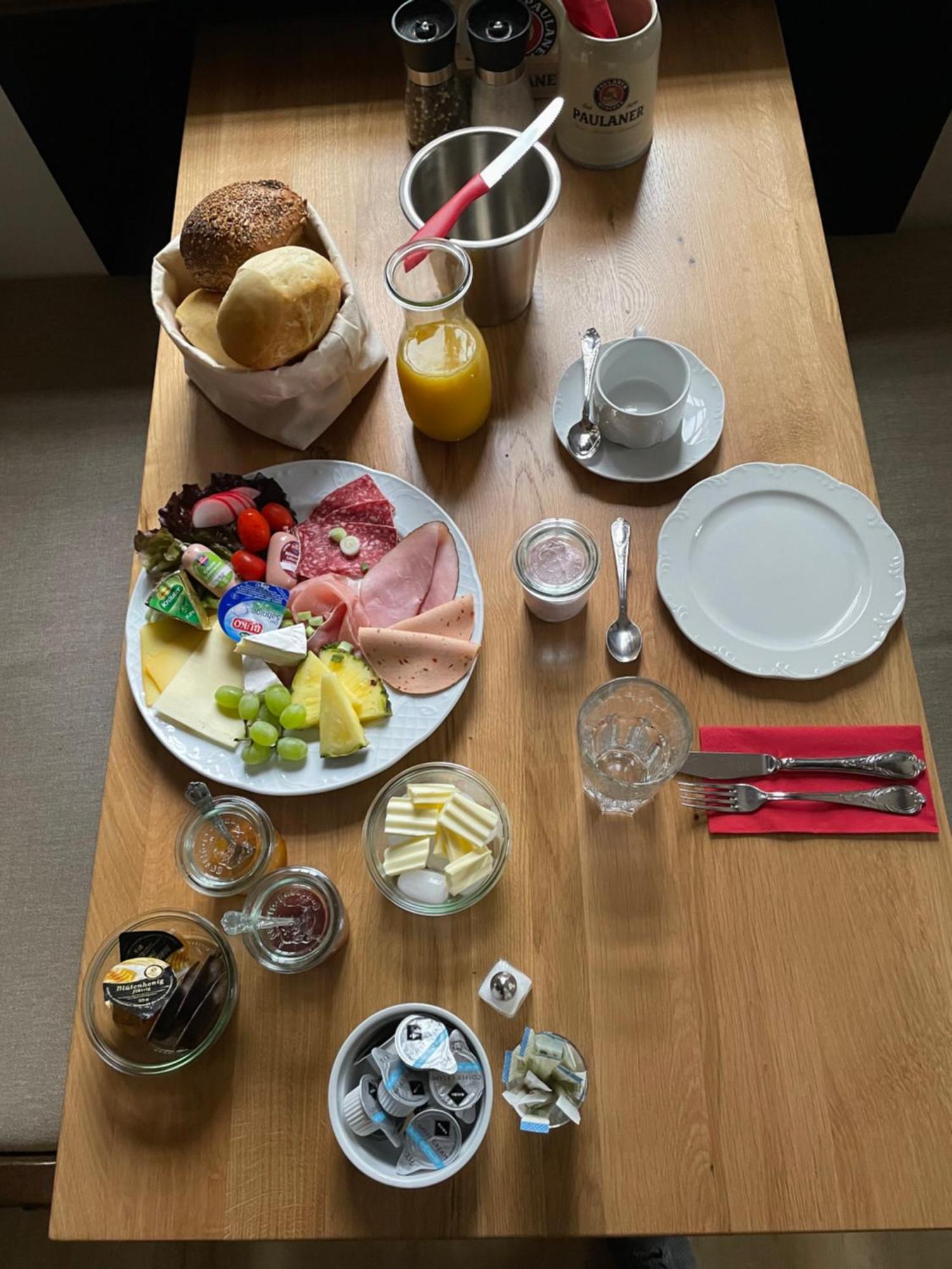 Ratskeller Hotel & Restaurant Kröv Екстериор снимка